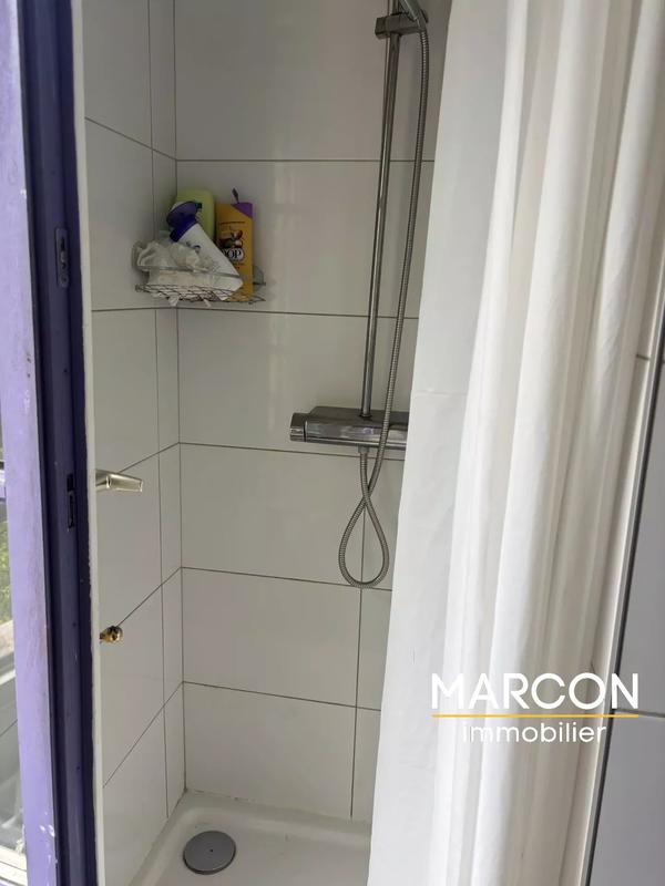 Maison de village - 302 m² - 15 pièces