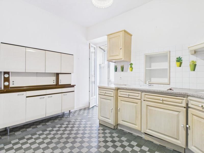 Appartement - 75 m² - 3 pièces