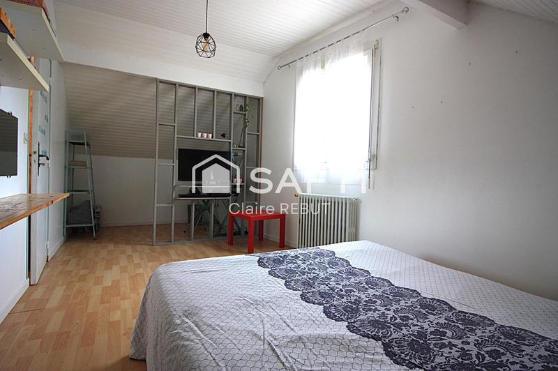 Maison - 210 m² - 9 pièces