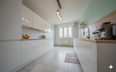 Appartement - 82 m² - 3 pièces