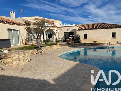 Maison - 180 m² - 4 pièces