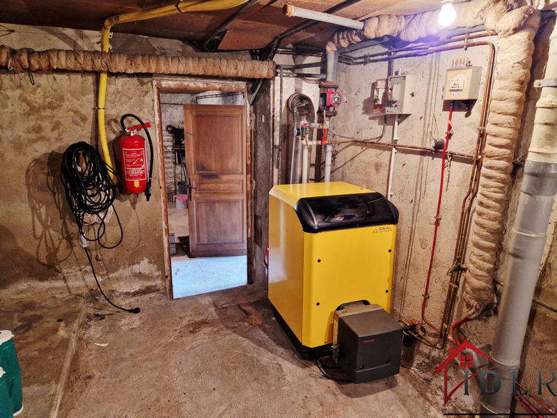 Maison - 128 m² - 7 pièces