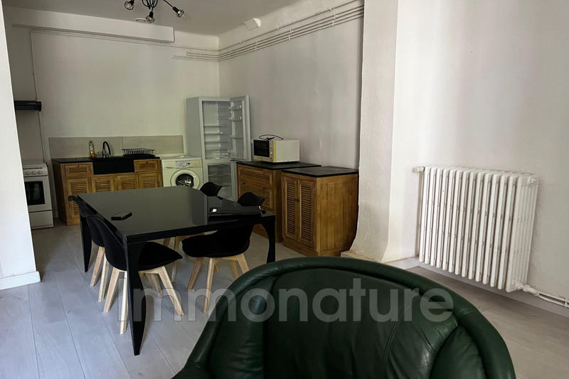 Appartement - 102 m² - 3 pièces