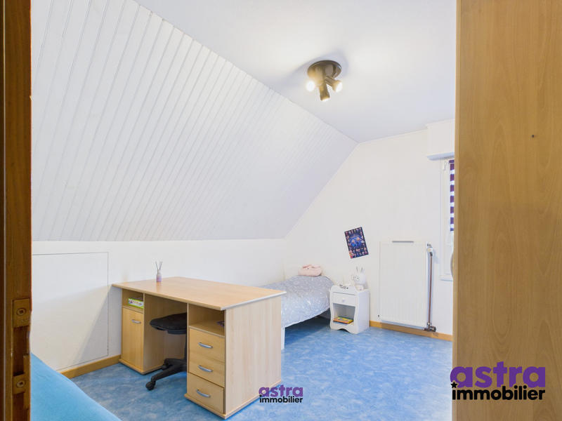 Maison - 180 m² - 6 pièces