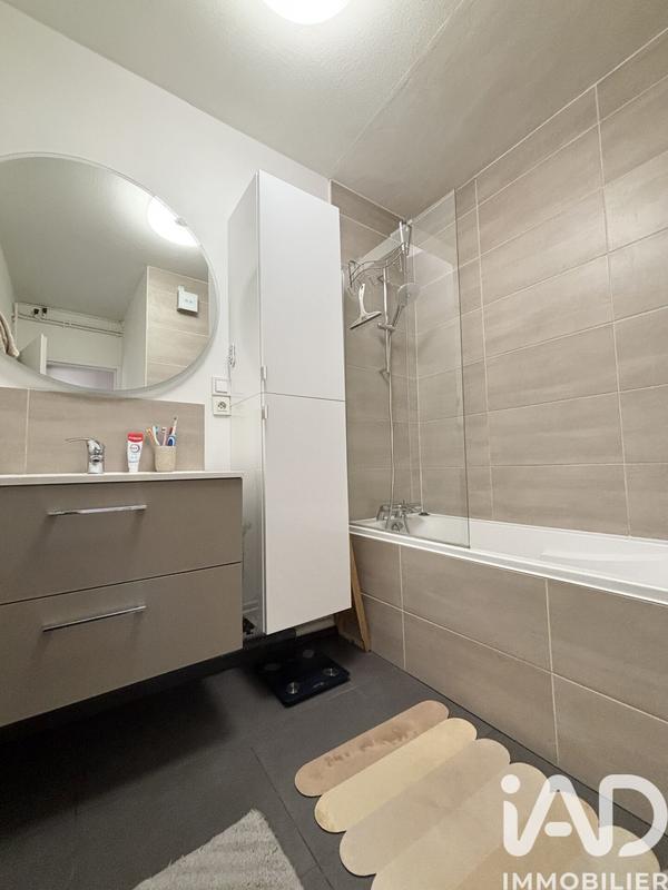 Appartement - 75 m² - 3 pièces