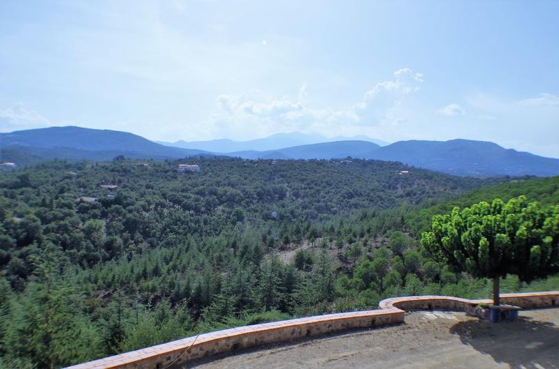 Propriété - 132 m² - 4 pièces