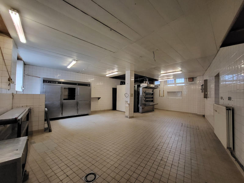 Local commercial - 157 m²