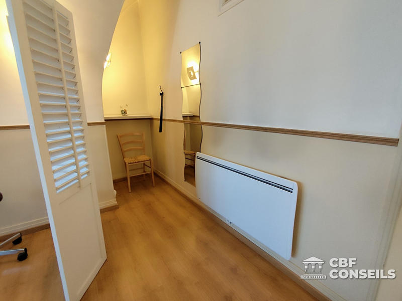 Local d'activités - 73 m²