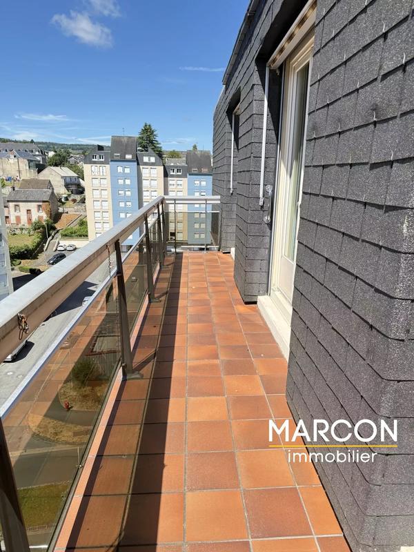 Appartement - 110 m² - 5 pièces