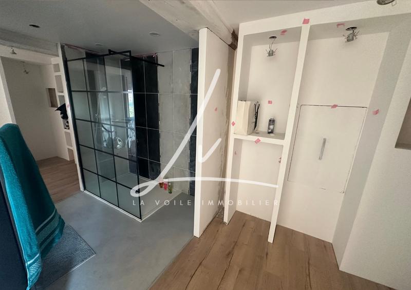 Maison ancienne - 200 m² - 6 pièces