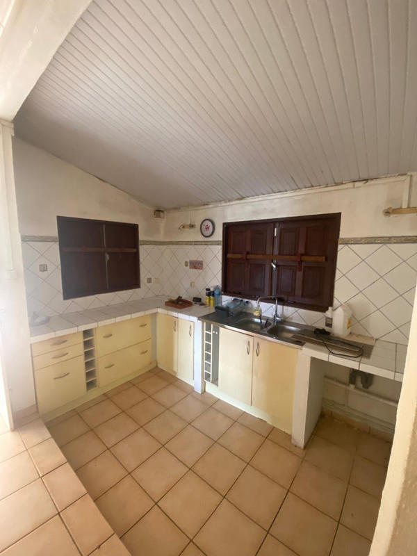 Maison - 92 m² - 4 pièces