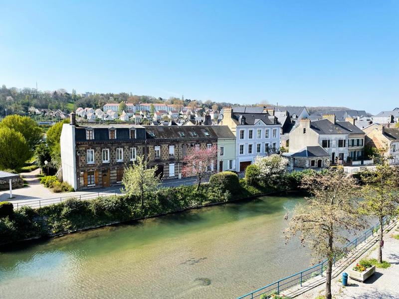 Appartement - 89 m² - 4 pièces