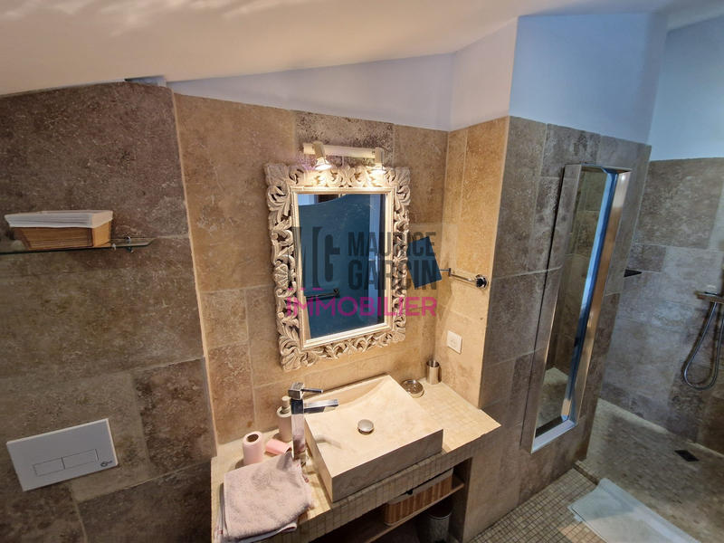 Maison - 149 m² - 7 pièces