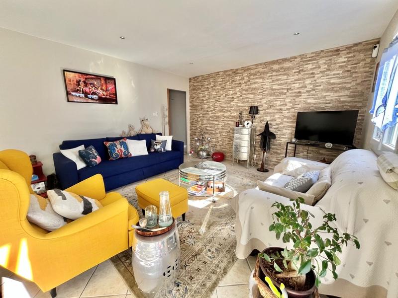 Maison - 104 m² - 5 pièces