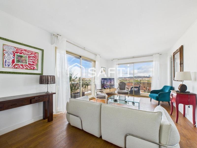 Appartement - 110 m² - 5 pièces