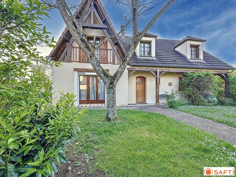 Maison - 158 m² - 7 pièces