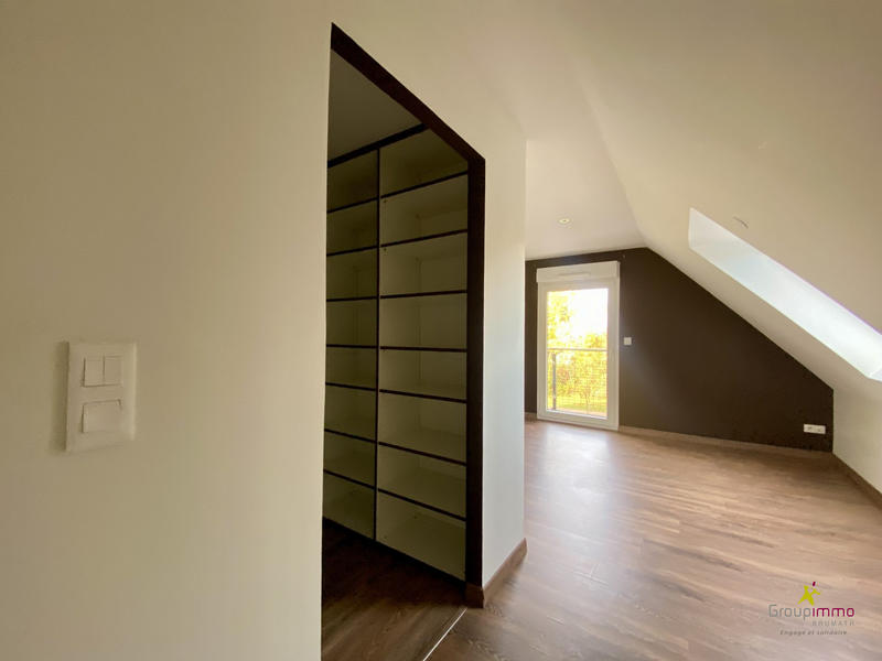 Appartement - 101 m² - 5 pièces