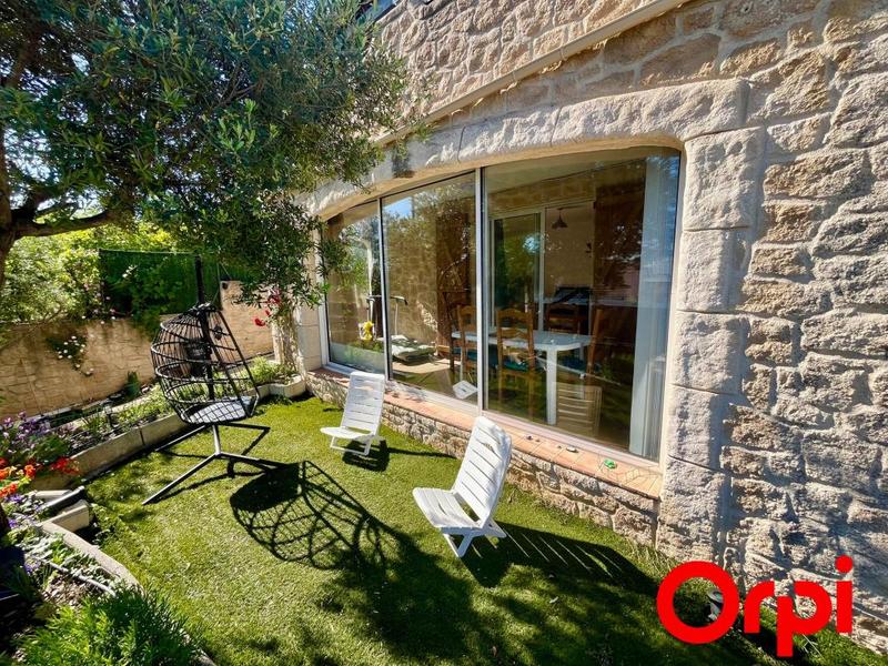 Appartement - 89 m² - 3 pièces