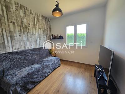 Maison - 102 m² - 4 pièces