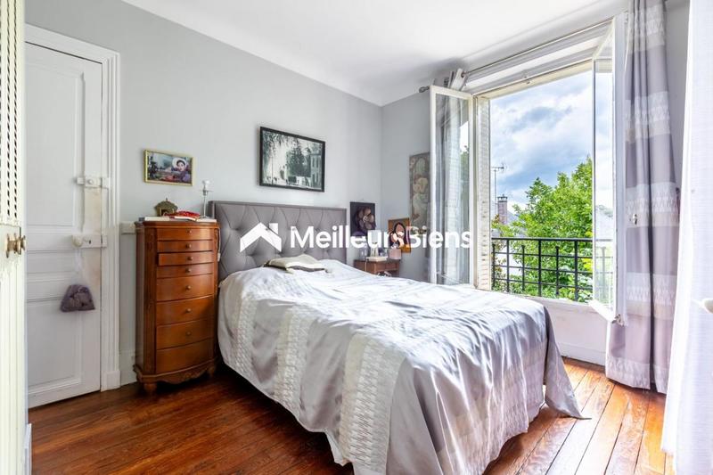 Maison - 190 m² - 8 pièces