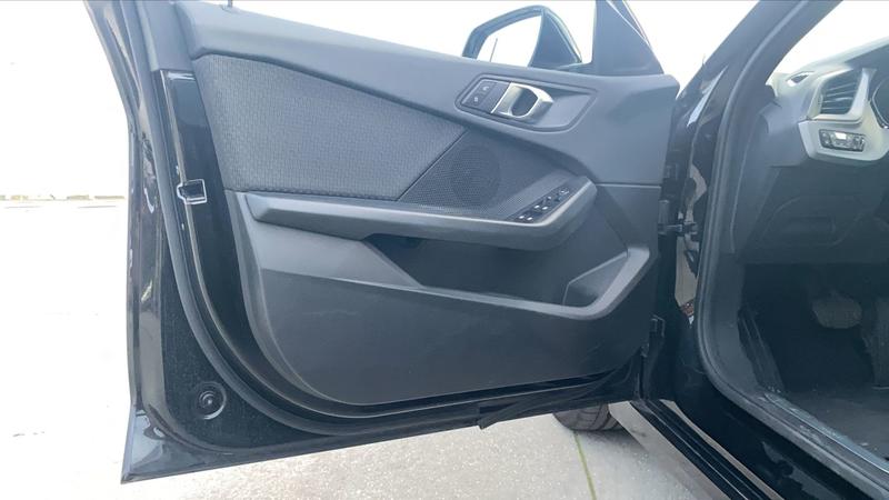 Bmw Série 1 (F40) 118i 136 Bva7 Business Design - Automatique