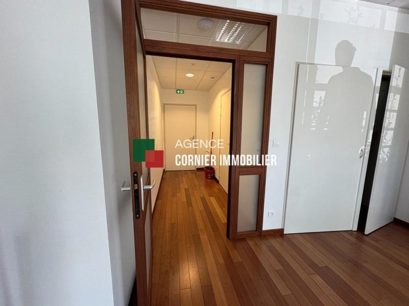 Bureau - 40 m² - 2 pièces