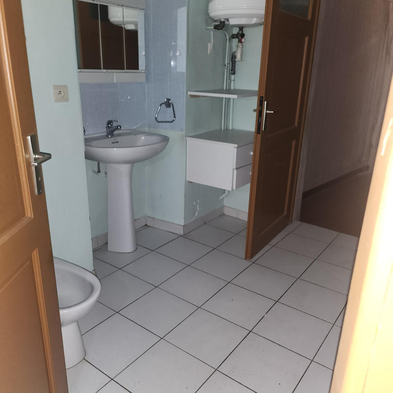 Appartement - 84 m² - 3 pièces