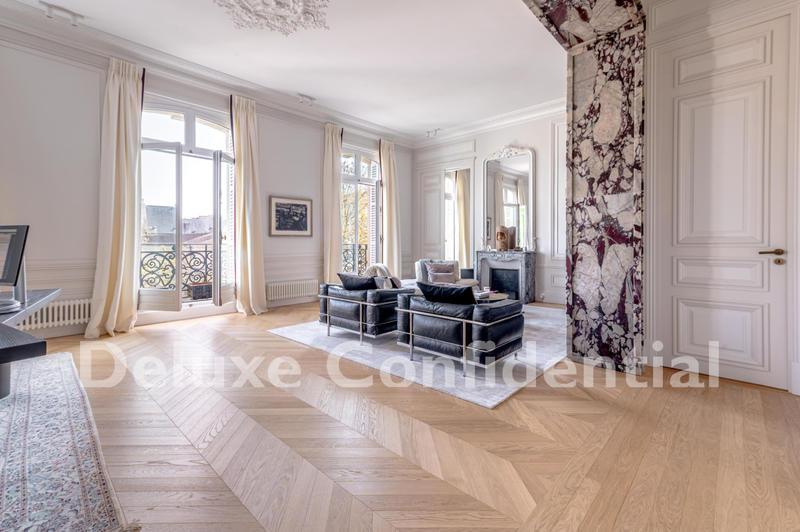 Appartement - 161 m² - 4 pièces