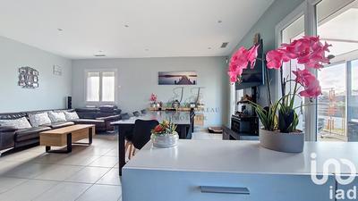 Maison - 98 m² - 4 pièces