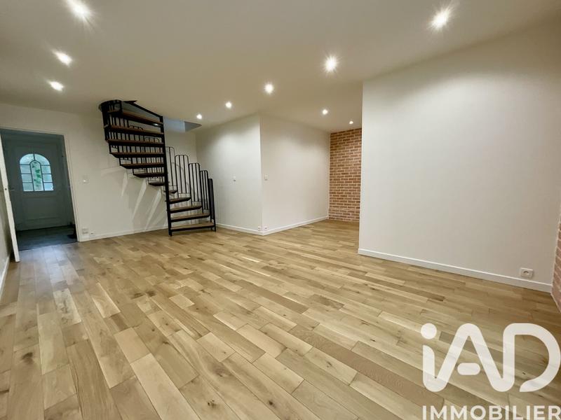 Maison - 98 m² - 6 pièces