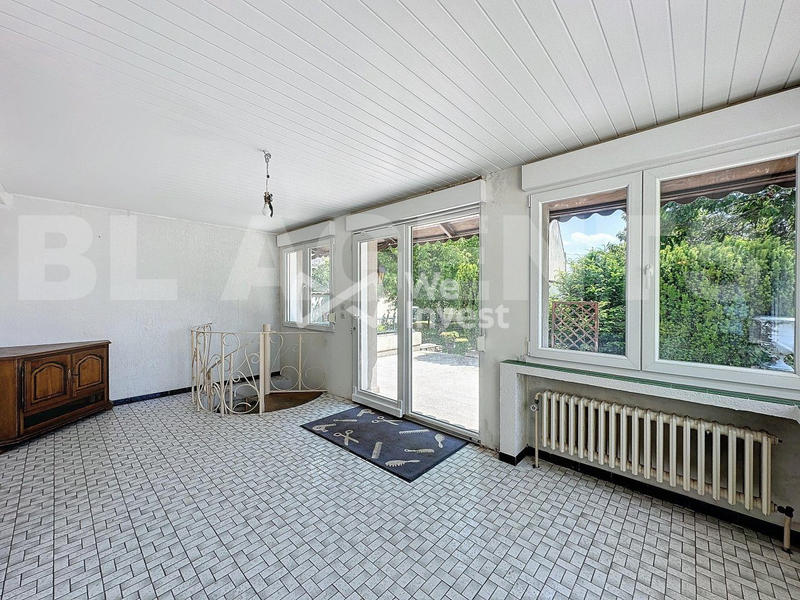 Maison - 284 m² - 13 pièces