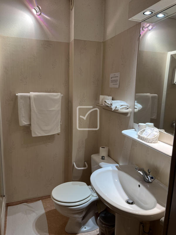 Local commercial - 799 m²