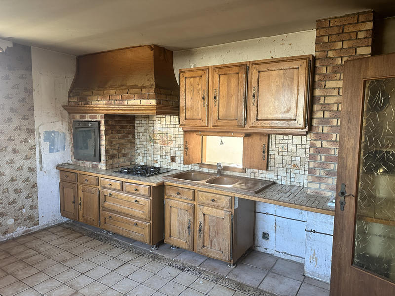 Maison - 92 m² - 5 pièces