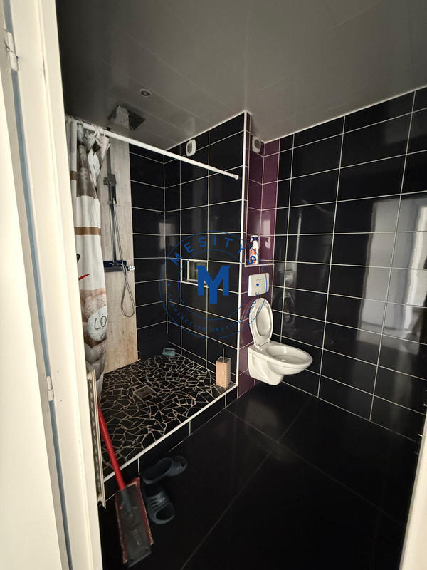 Appartement - 80 m² - 4 pièces