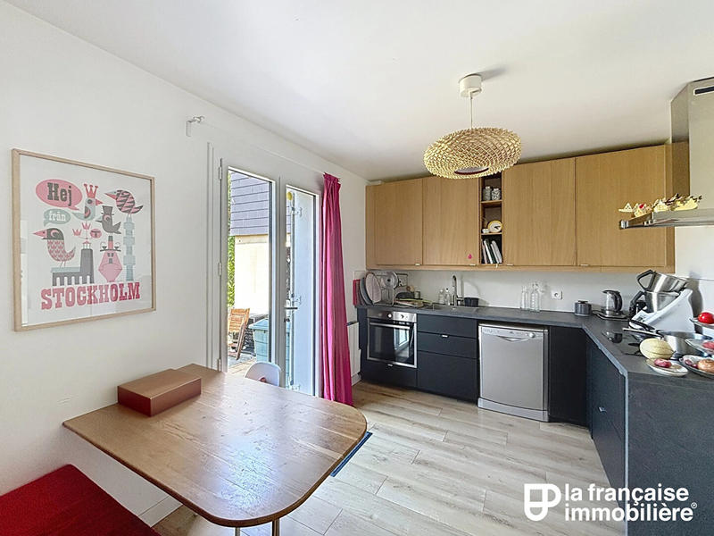 Maison - 101 m² - 5 pièces
