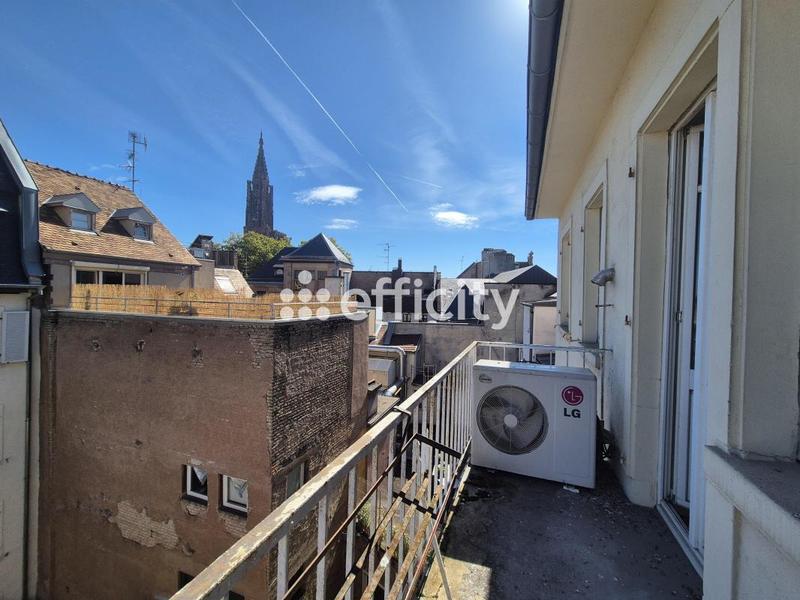 Appartement - 104 m² - 4 pièces