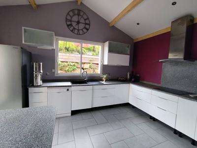 Maison - 144 m² - 7 pièces