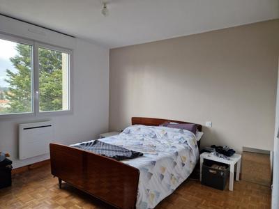 Maison - 75 m² - 5 pièces