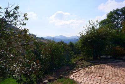 Maison - 284 m² - 5 pièces