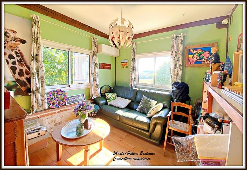 Maison - 310 m² - 9 pièces