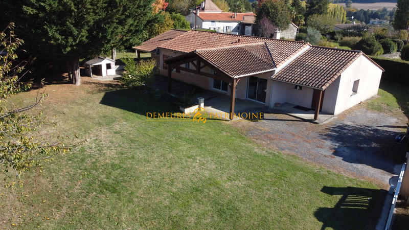 Maison - 137 m² - 6 pièces