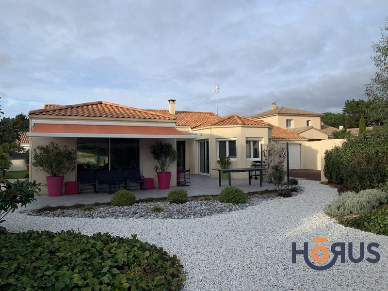 Viager - Maison traditionnelle - 160 m² - 5 pièces