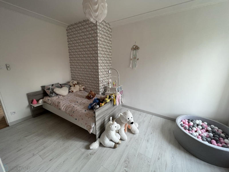 Maison - 170 m² - 7 pièces