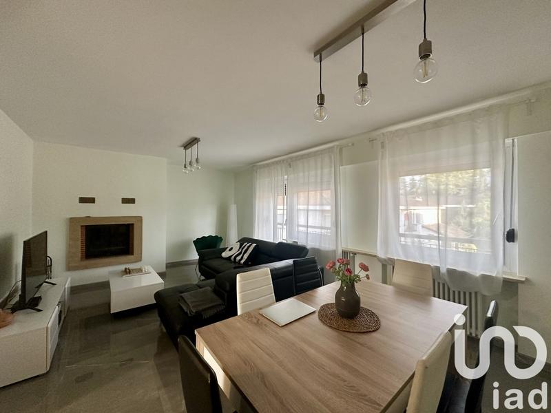 Appartement - 83 m² - 4 pièces