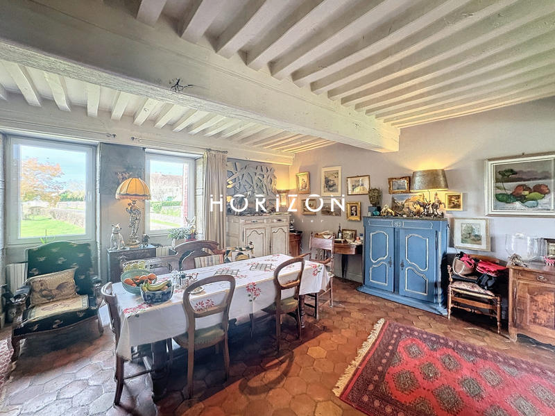 Maison ancienne - 200 m² - 7 pièces