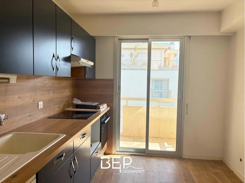 Appartement - 85 m² - 3 pièces