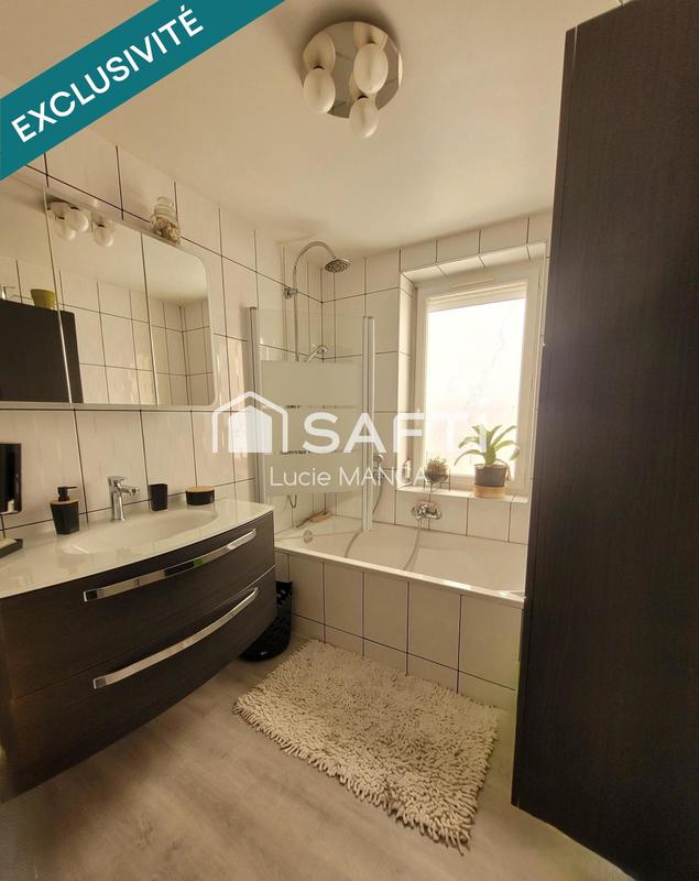 Maison - 254 m² - 11 pièces