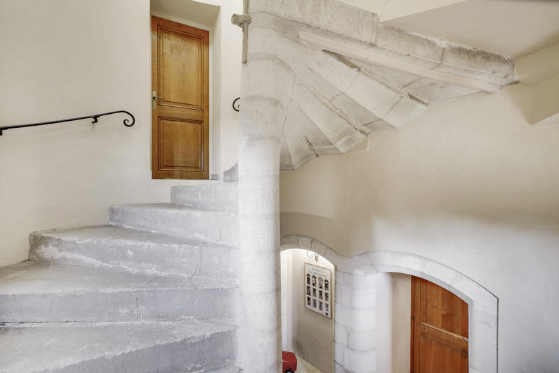 Appartement - 146 m² - 5 pièces