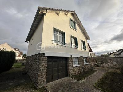 Maison de village - 88 m² - 5 pièces