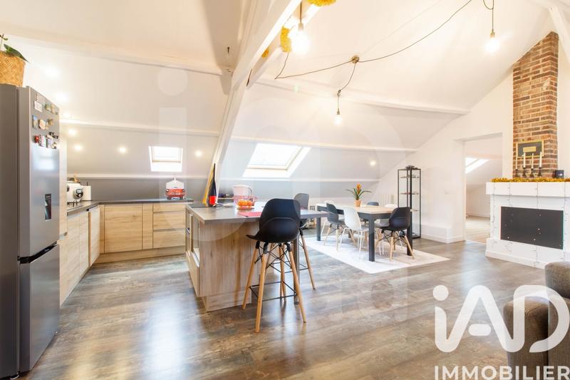 Loft - 83 m² - 3 pièces